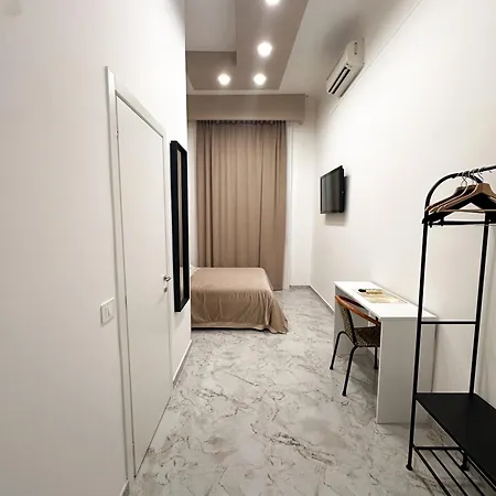 Benvenuto A Oda ve Kahvaltı Napoli