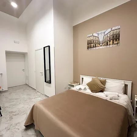 Benvenuto A Naples