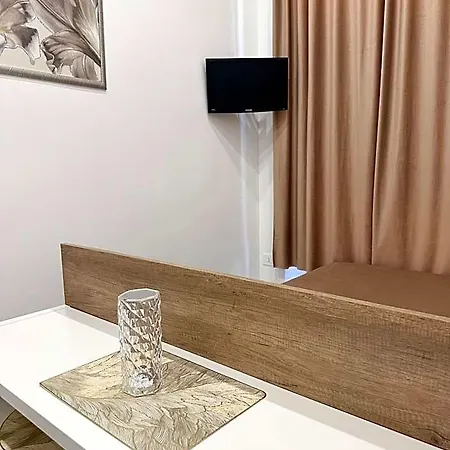 Benvenuto A 3* Naples